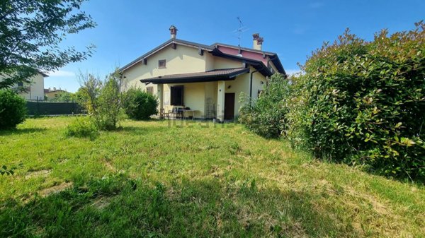 casa indipendente in vendita a Somaglia