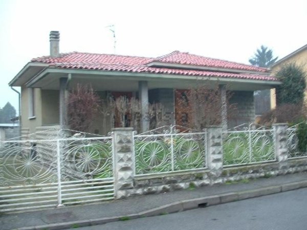 casa indipendente in vendita a Somaglia