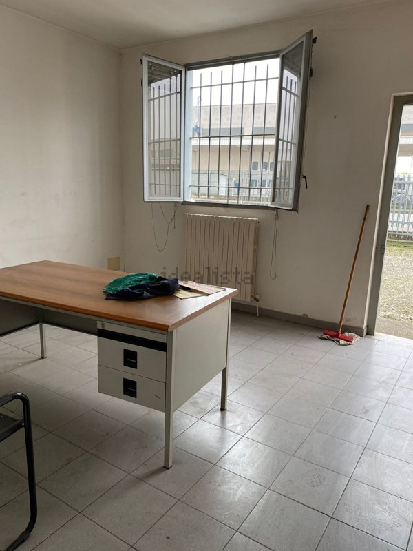 capannone in vendita a Somaglia