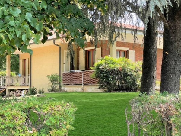 casa indipendente in vendita a Somaglia in zona San Martino Pizzolano