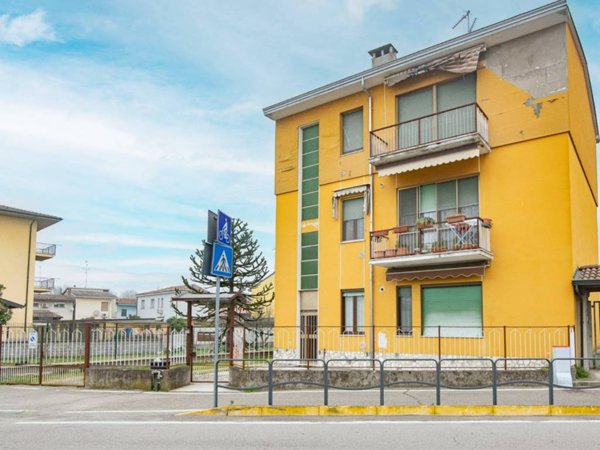 appartamento in vendita a Somaglia