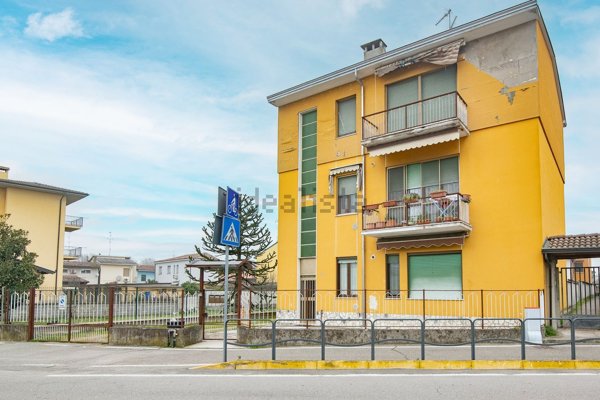 appartamento in vendita a Somaglia