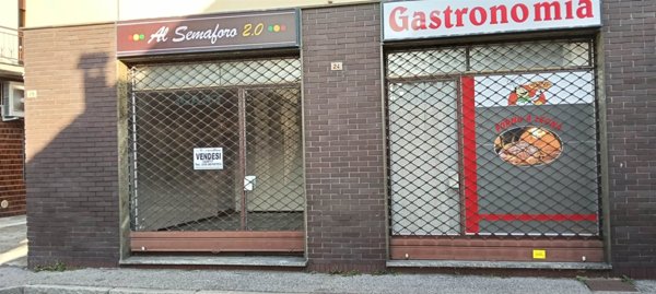negozio in vendita a Somaglia