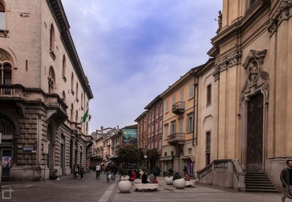casa indipendente in vendita a Somaglia