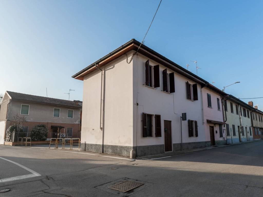 casa indipendente in vendita a Sordio