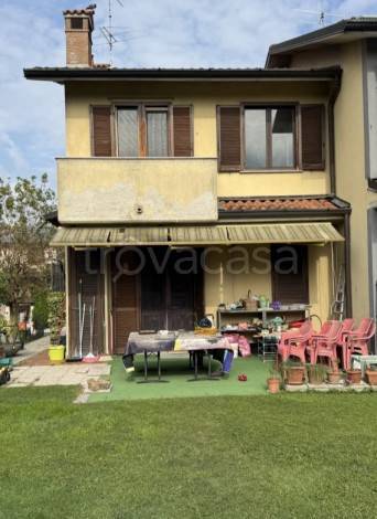 casa indipendente in vendita a Sordio