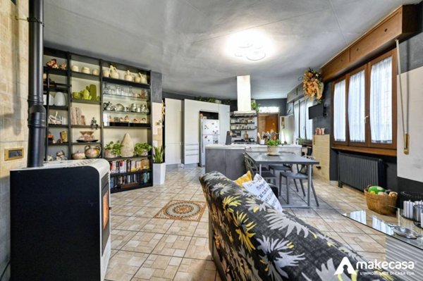 casa indipendente in vendita a Sordio