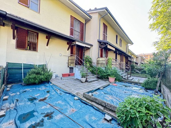 casa indipendente in vendita a Tavazzano con Villavesco