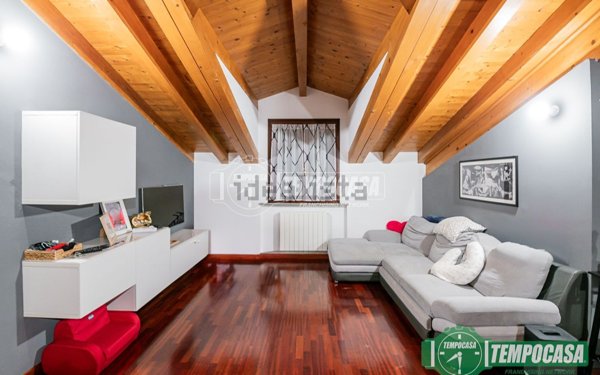 appartamento in vendita a Tavazzano con Villavesco