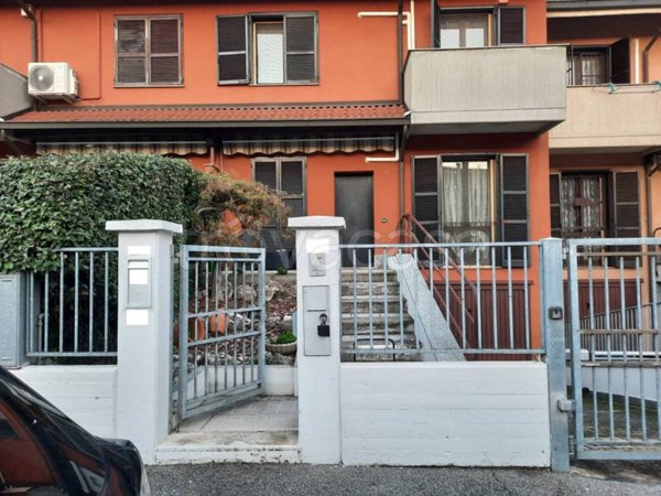 casa indipendente in vendita a Tavazzano con Villavesco