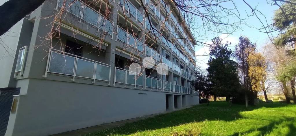 appartamento in vendita a Tavazzano con Villavesco in zona Tavazzano