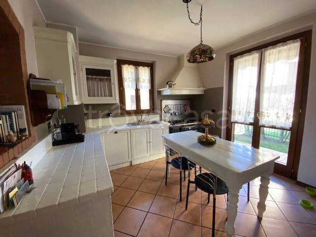 casa indipendente in vendita a Tavazzano con Villavesco