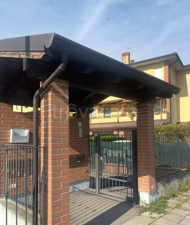 casa indipendente in vendita a Tavazzano con Villavesco