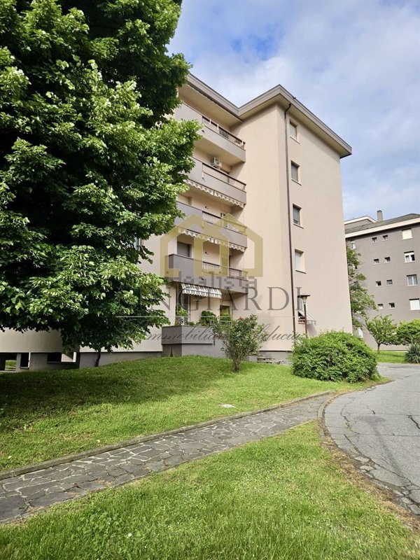 appartamento in vendita a Tavazzano con Villavesco
