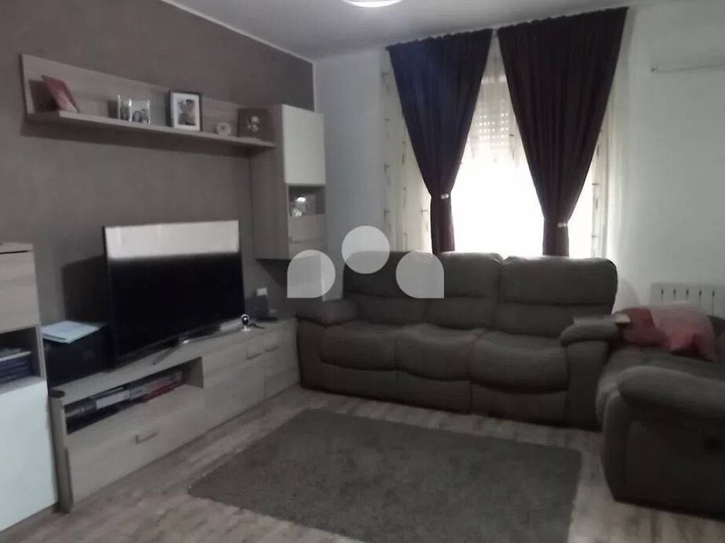 appartamento in vendita a Tavazzano con Villavesco in zona Tavazzano