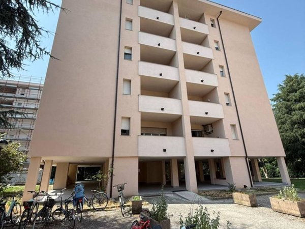 appartamento in vendita a Tavazzano con Villavesco in zona Tavazzano