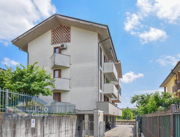 appartamento in vendita a Tavazzano con Villavesco in zona Villavesco