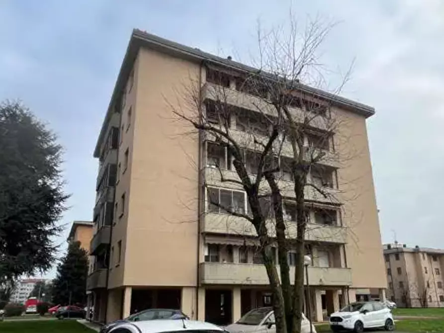 appartamento in vendita a Tavazzano con Villavesco