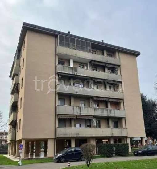 appartamento in vendita a Tavazzano con Villavesco in zona Tavazzano
