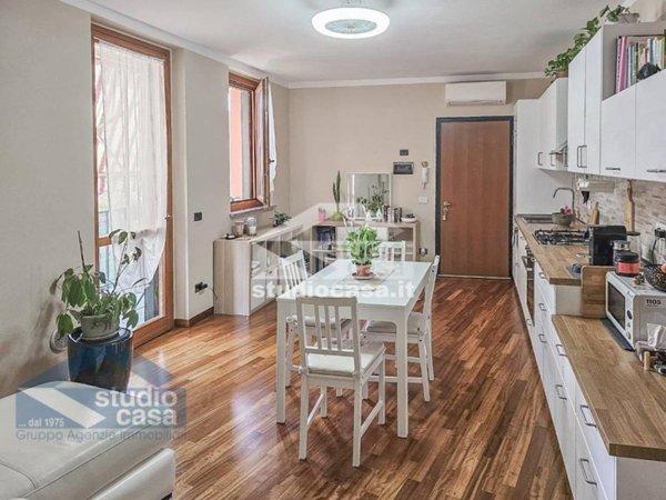 appartamento in vendita a Tavazzano con Villavesco in zona Villavesco