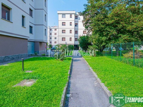 appartamento in vendita a Tavazzano con Villavesco in zona Tavazzano