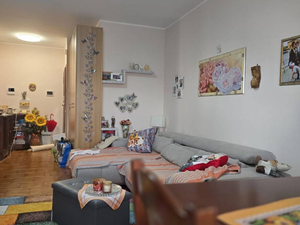 appartamento in vendita a Tavazzano con Villavesco in zona Tavazzano