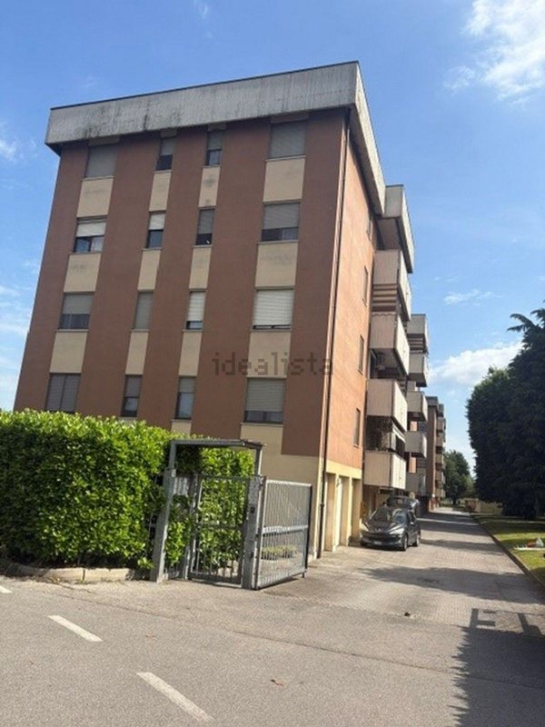 appartamento in vendita a Tavazzano con Villavesco in zona Tavazzano