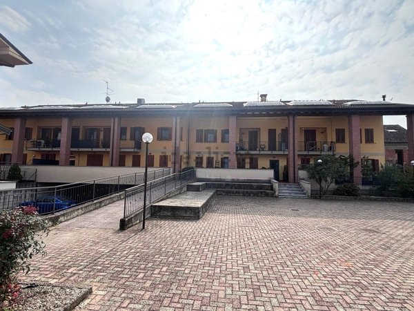 appartamento in vendita a Tavazzano con Villavesco