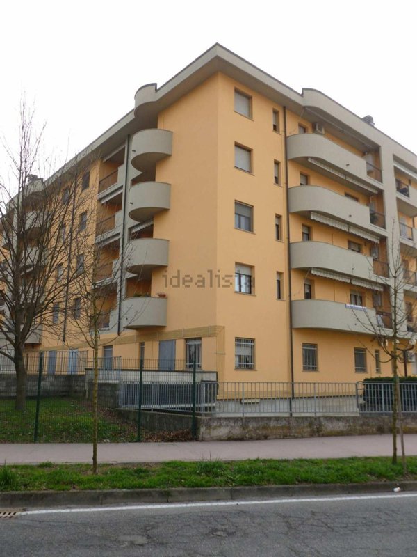 ufficio in vendita a Tavazzano con Villavesco