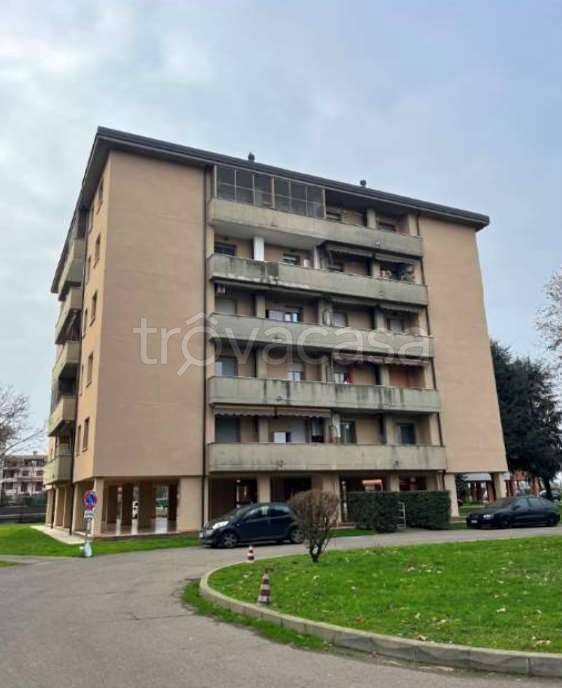 appartamento in vendita a Tavazzano con Villavesco