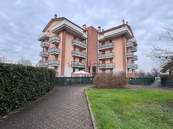 appartamento in vendita a Tavazzano con Villavesco