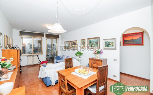 appartamento in vendita a Tavazzano con Villavesco in zona Pezzolo