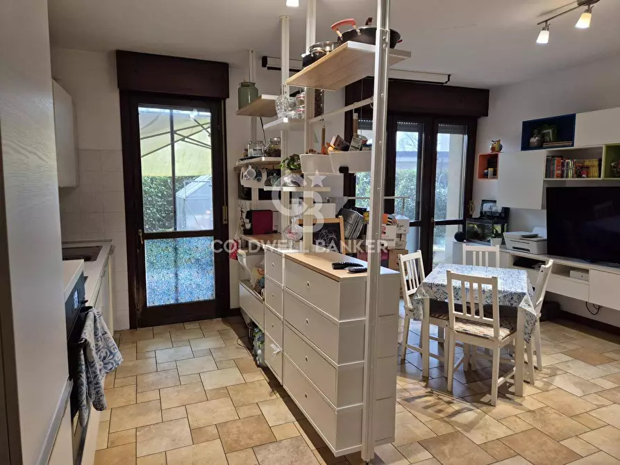 appartamento in vendita a Tavazzano con Villavesco in zona Villavesco