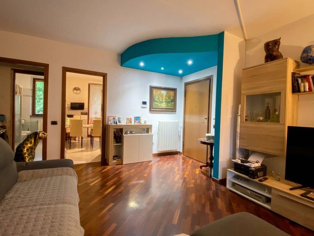 appartamento in vendita a Tavazzano con Villavesco in zona Villavesco