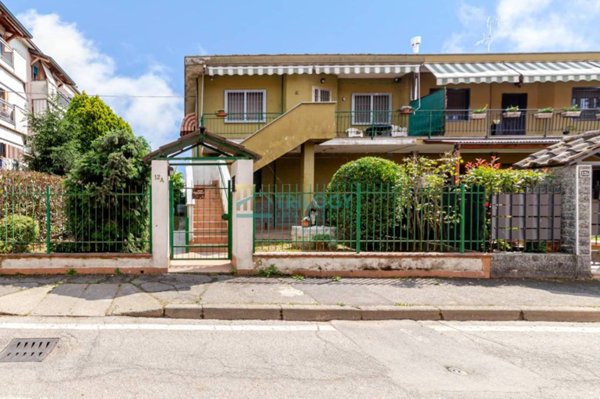 casa indipendente in vendita a Tavazzano con Villavesco in zona Villavesco