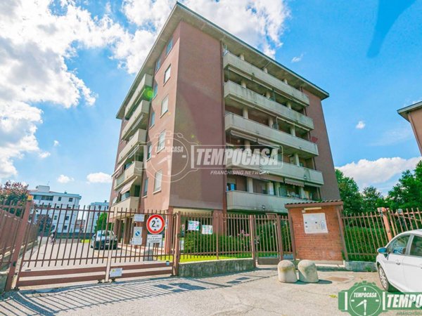 appartamento in vendita a Tavazzano con Villavesco