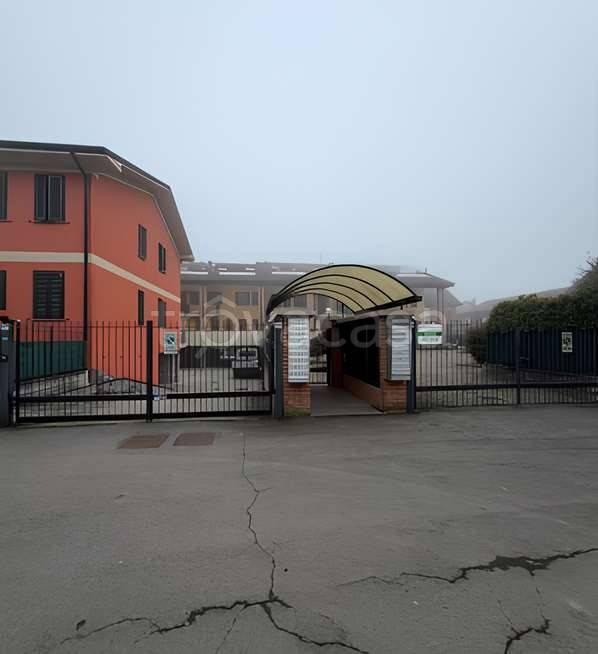 appartamento in vendita a Tavazzano con Villavesco in zona Villavesco