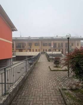 appartamento in vendita a Tavazzano con Villavesco in zona Villavesco