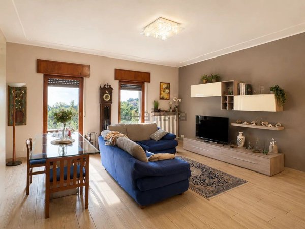 casa indipendente in vendita a Tavazzano con Villavesco in zona Tavazzano