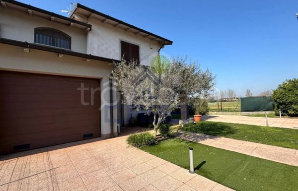 casa indipendente in vendita a Terranova dei Passerini
