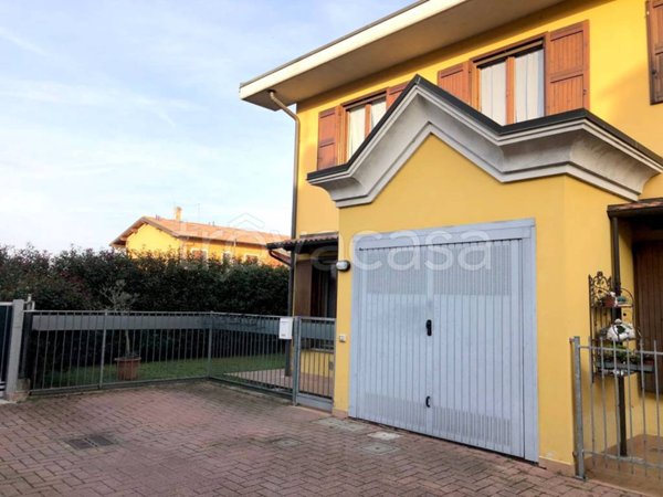 casa indipendente in vendita a Terranova dei Passerini