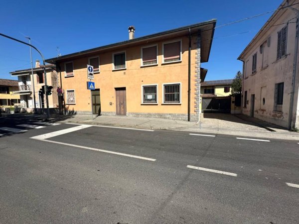 bivano in vendita a Terranova dei Passerini