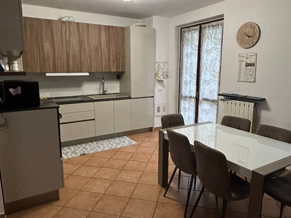 casa indipendente in vendita a Turano Lodigiano
