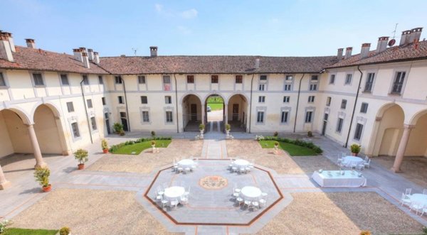 casa indipendente in vendita a Turano Lodigiano