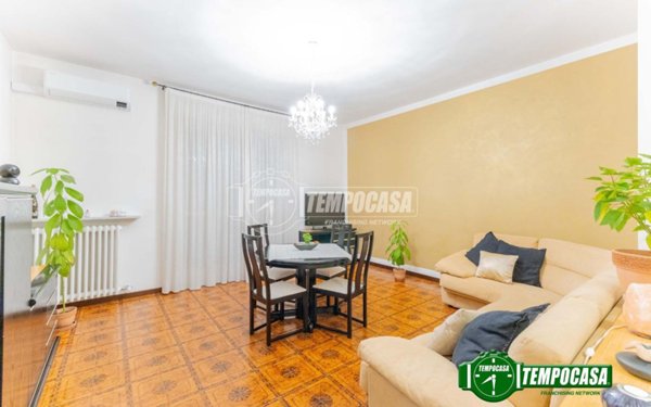 appartamento in vendita a Turano Lodigiano in zona Robecco