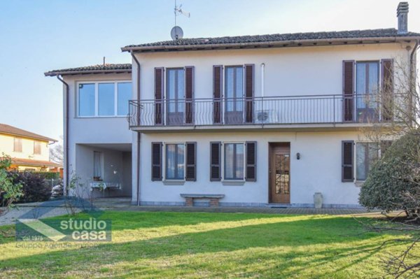 casa indipendente in vendita a Turano Lodigiano in zona Melegnanello