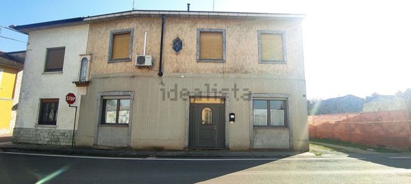 casa semindipendente in vendita a Turano Lodigiano