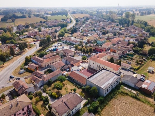 casa indipendente in vendita a Turano Lodigiano