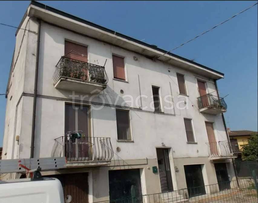 appartamento in vendita a Valera Fratta