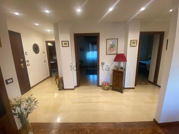 appartamento in vendita a Valera Fratta